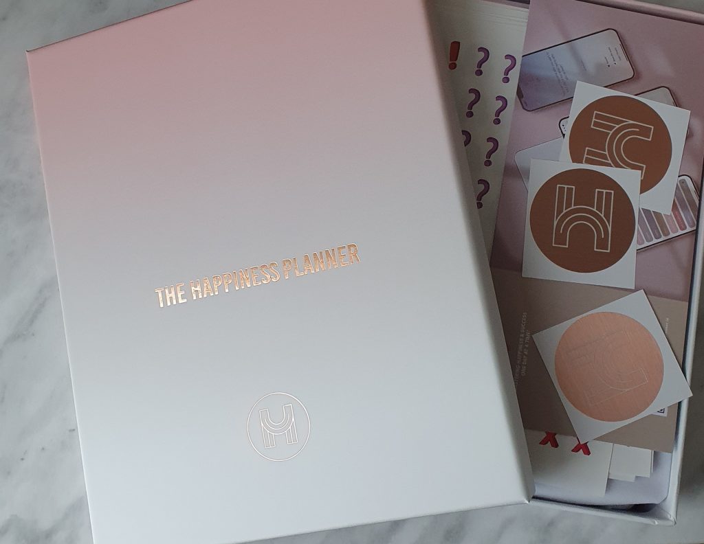 The Happiness Planner 2022 box